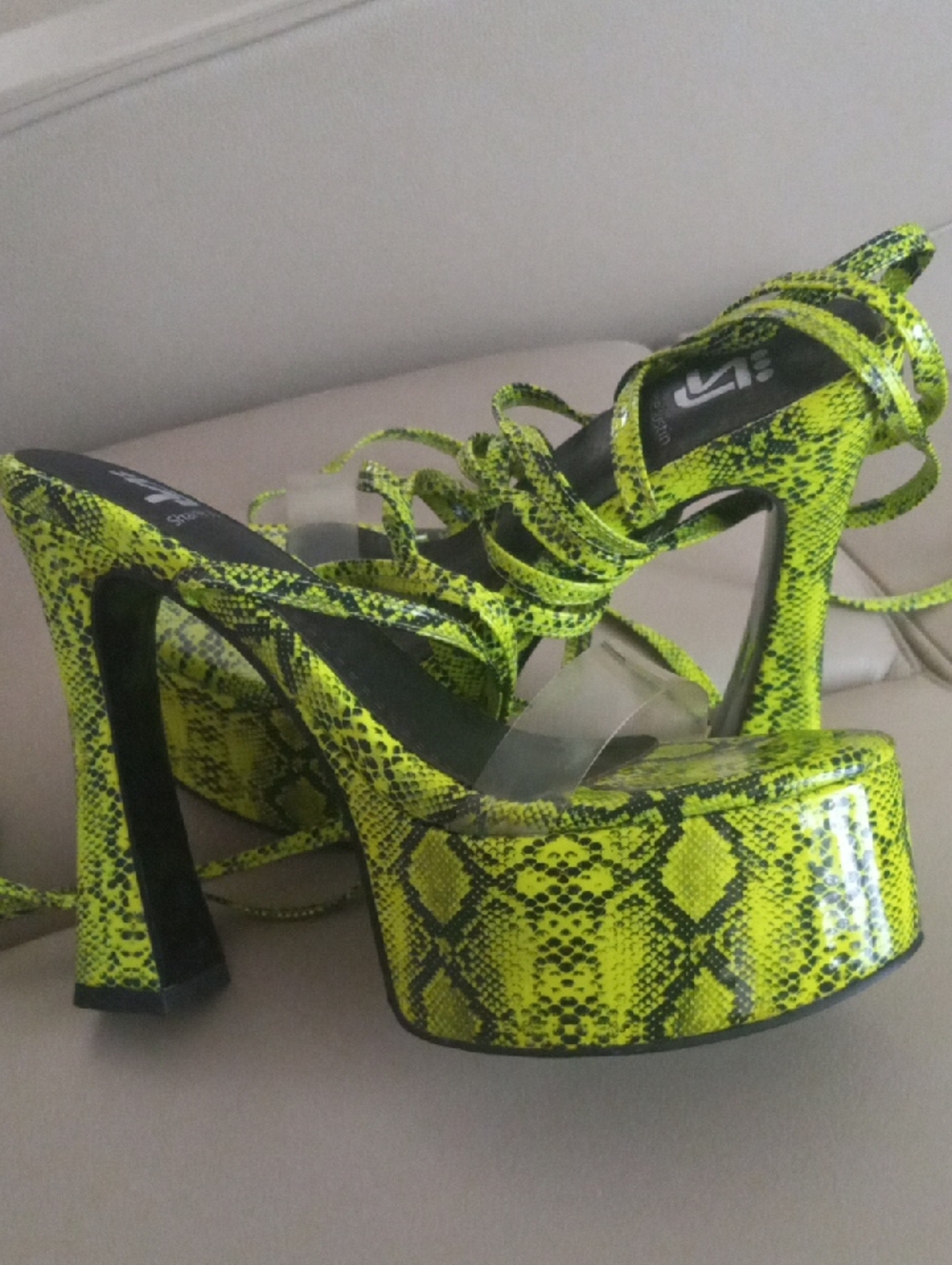 Shane Justin Neon Lime  Snakeskin Platform Sandals Size 38